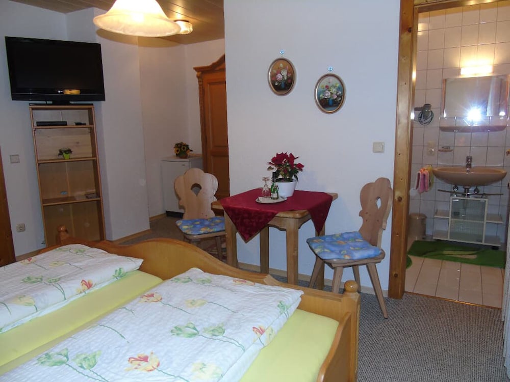 Double Room photo 2