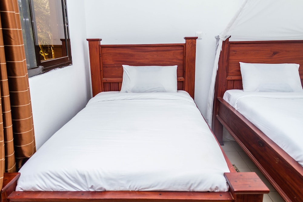 Twin Room, 2 Twin Beds, Garden View