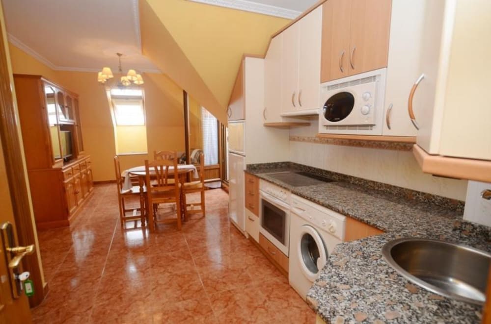 Family Apartment, 1 Bedroom, Sea View photo 2