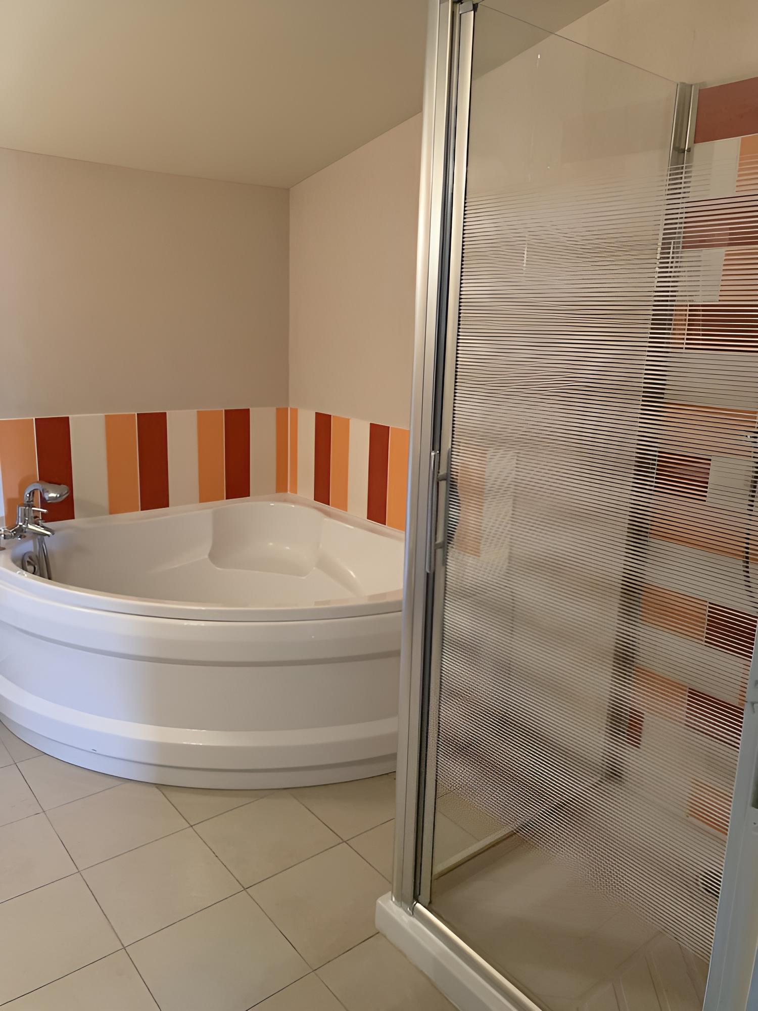Suite (3 pax) photo 2