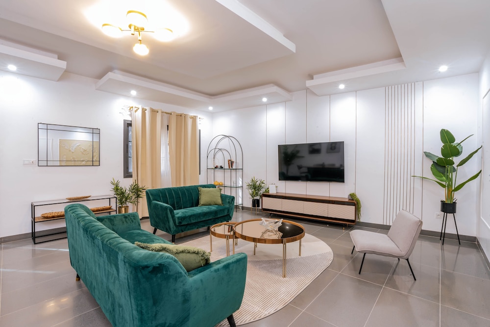 Exclusive Apartment photo 1