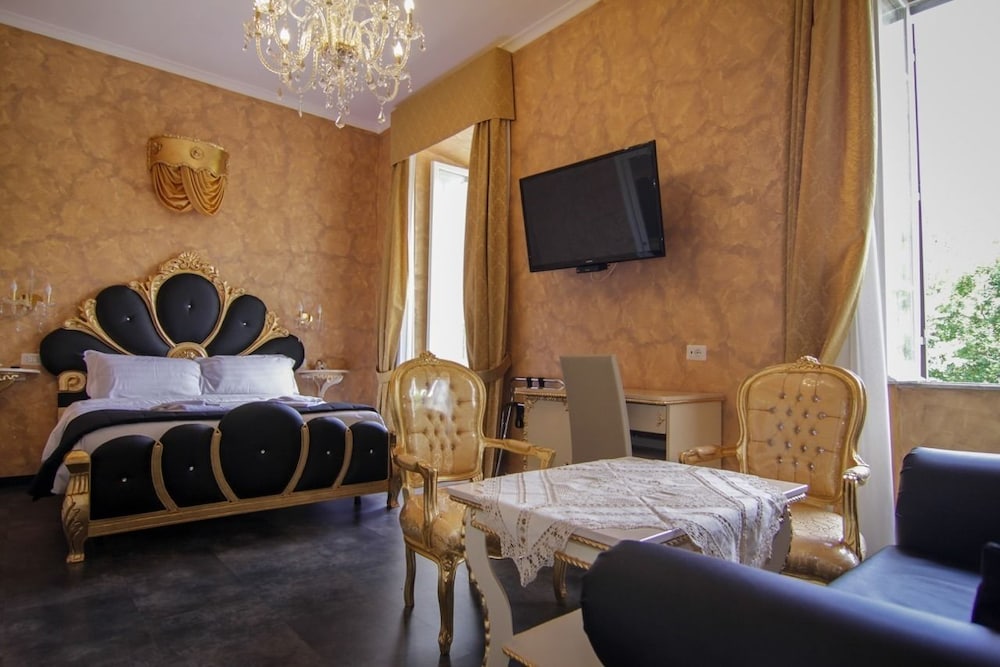 Deluxe Triple Room (Nero) photo 1