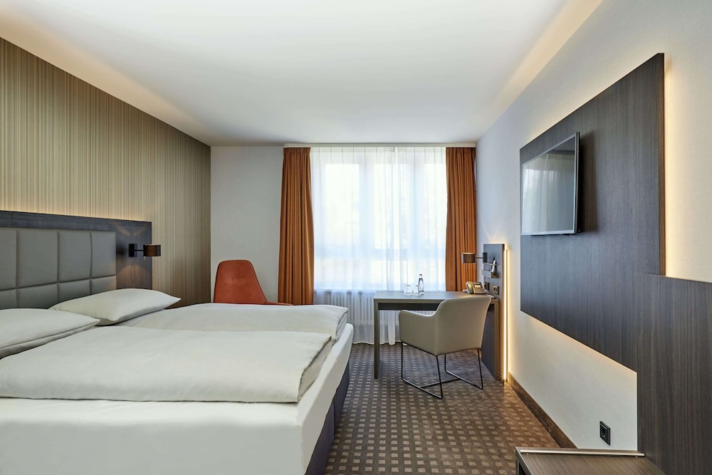 Superior Triple Room photo 2