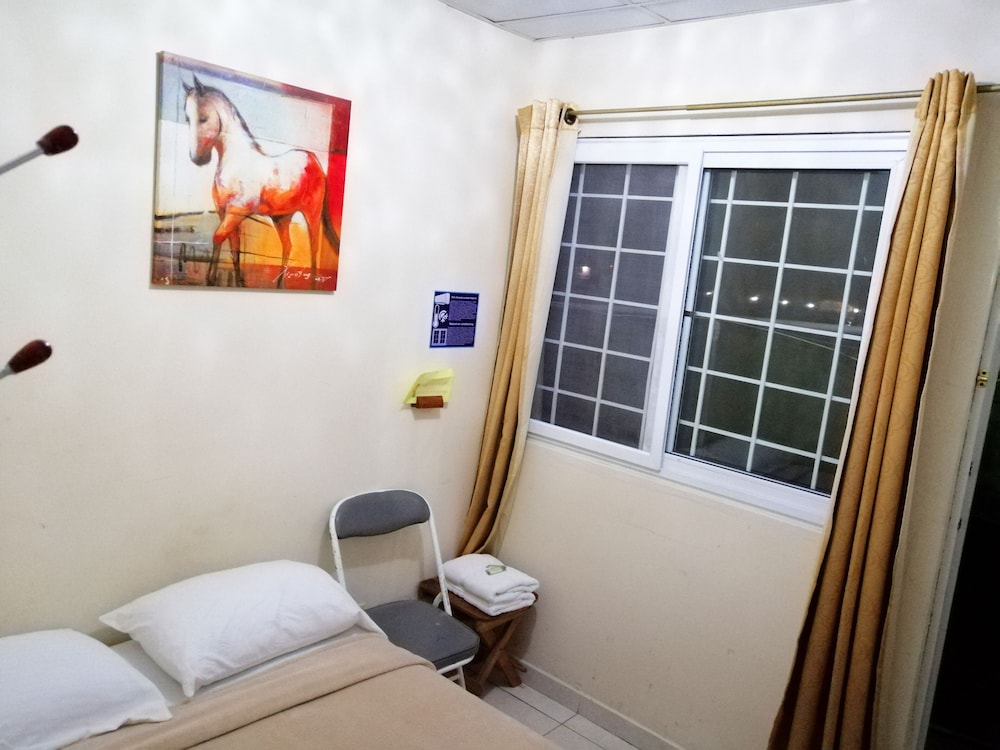 Basic Single Room photo 3