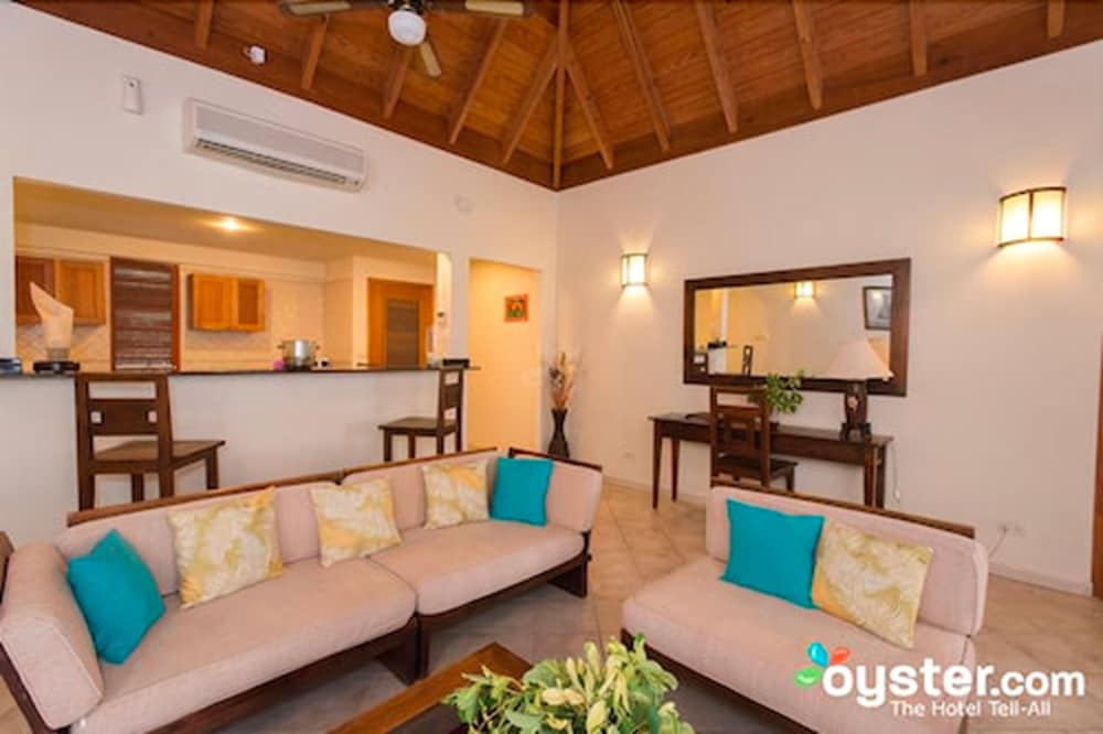 Executive Suite, 1 Bedroom, Kitchen, Marina View