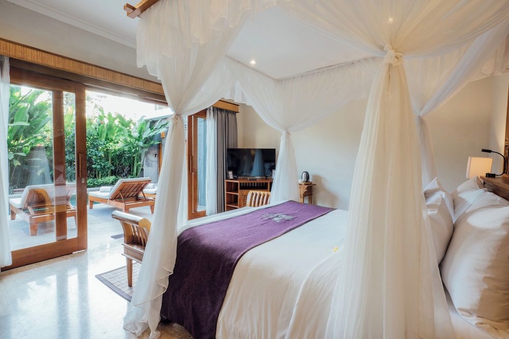 Luxury Villa, 4 Bedrooms, Private Pool, Garden View photo 1