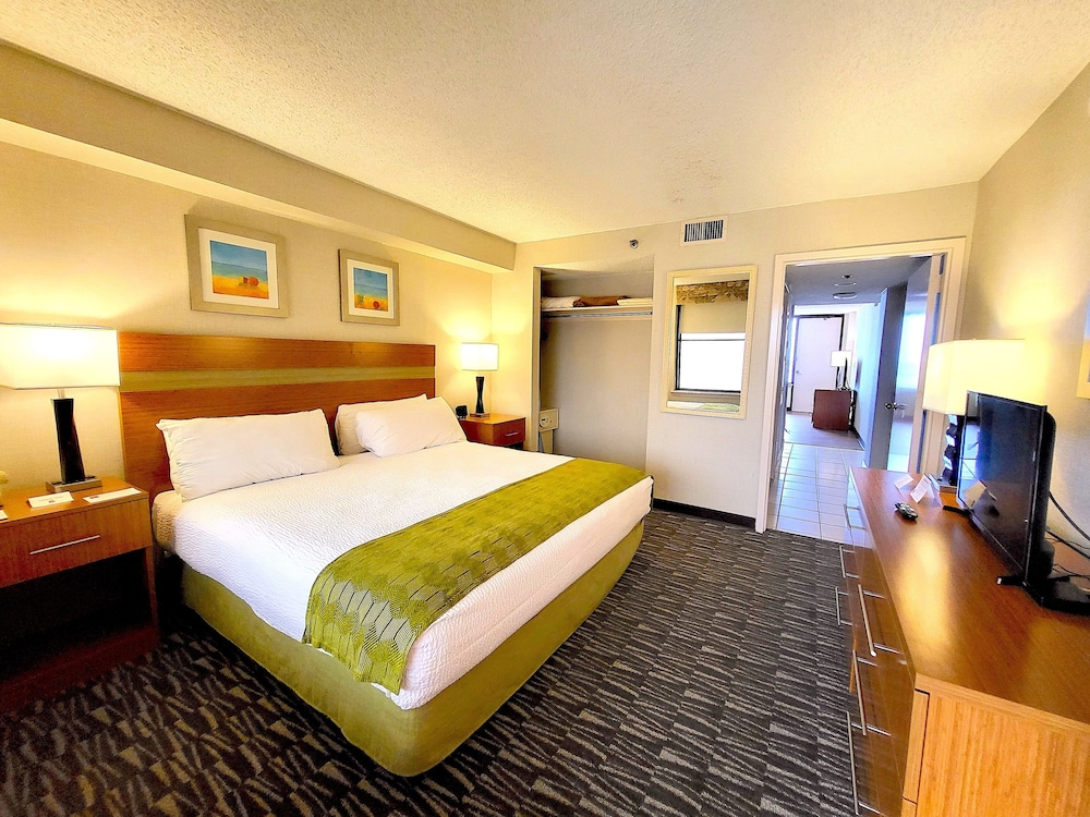 Suite, 1 King Bed with Sofa bed, Balcony, Ocean View - Photo 21