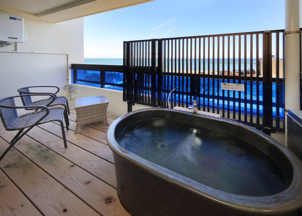 4F&5F: Japanese Style Room with open-air bath photo 3