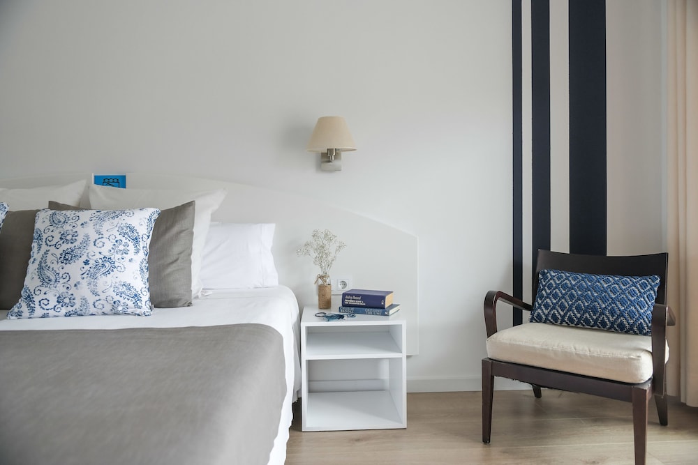 Double Room, Terrace, Sea View - Photo 4