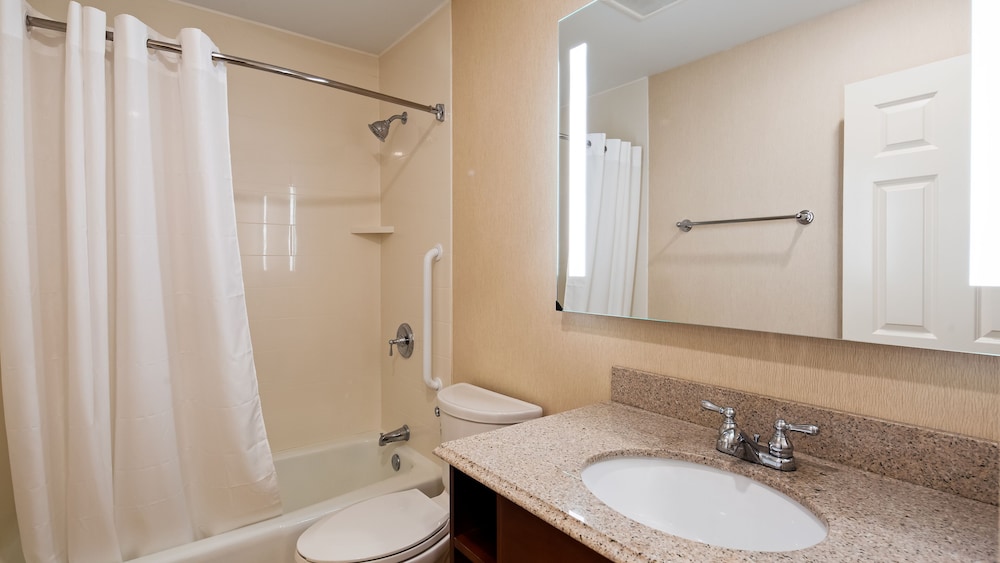 Basic Double Room photo 2