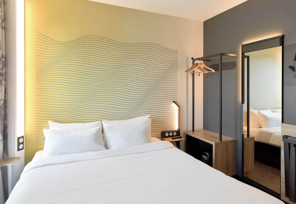 Double Room - Photo 13