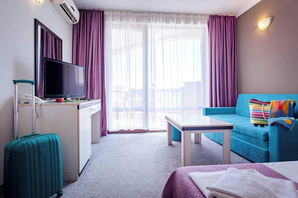 Standard Double Room, Balcony, Sea View