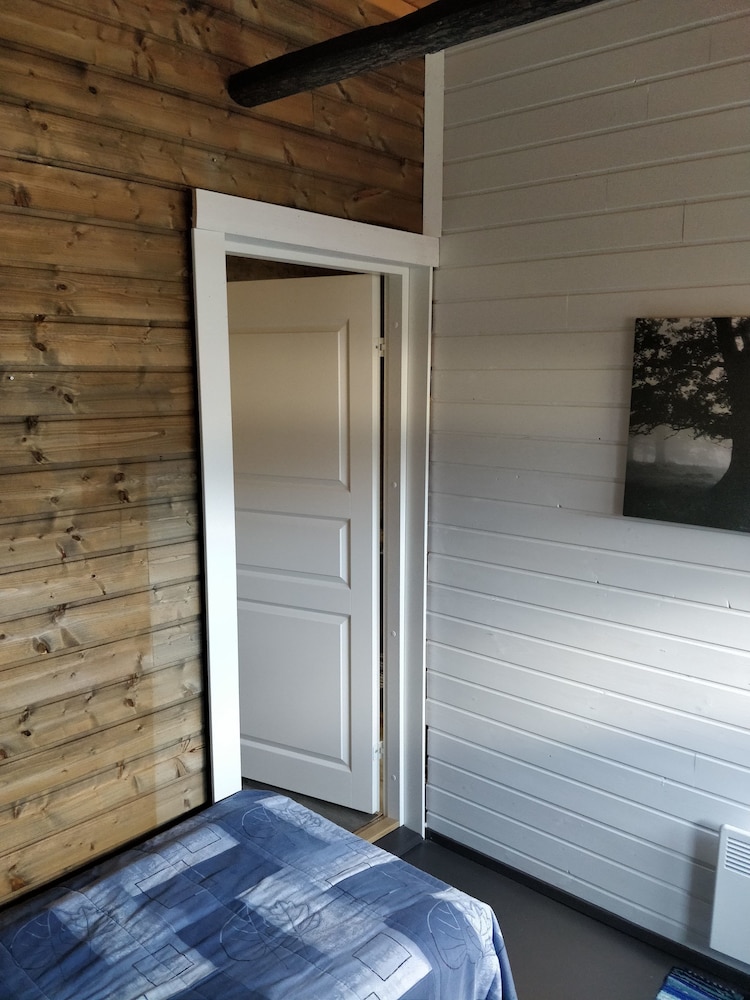 Design Double or Twin Room, 2 Twin Beds, Accessible, Non Smoking photo 2