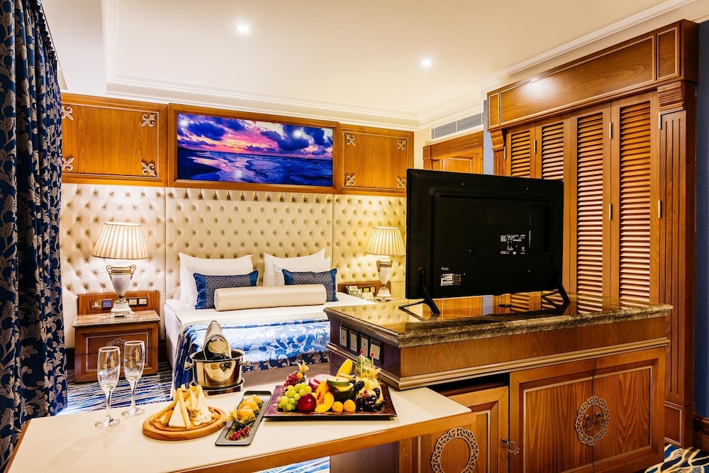 Suite photo 1
