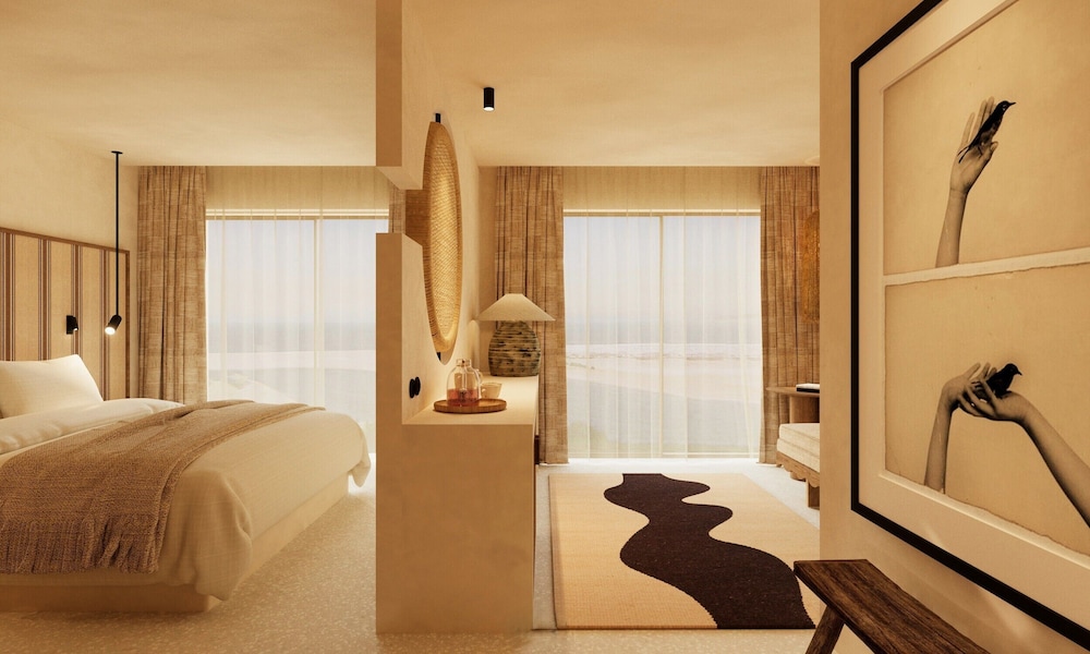Junior Studio Suite, 1 King Bed, Lake View