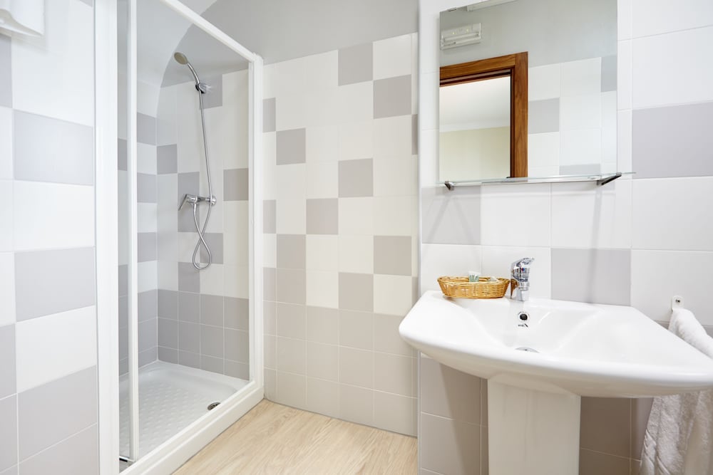 Double or Twin Room photo 3
