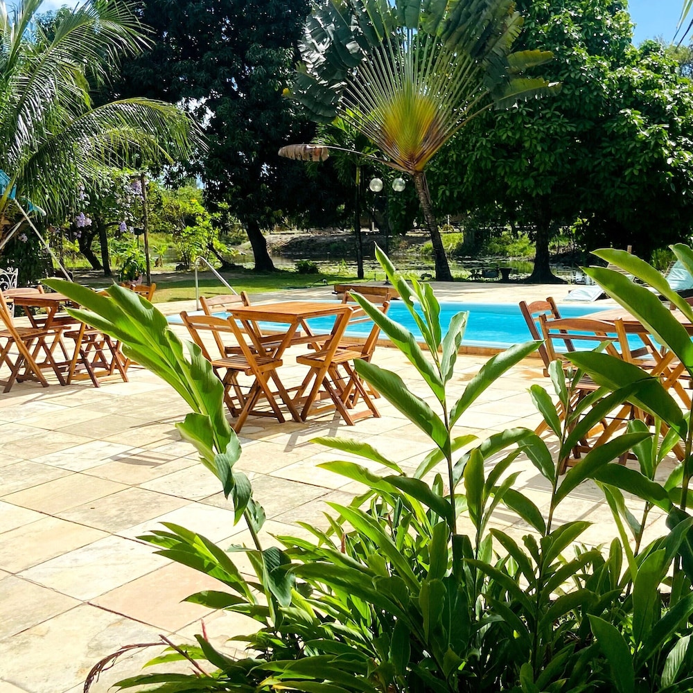 Economy Triple Room, Multiple Beds, Garden View photo 2