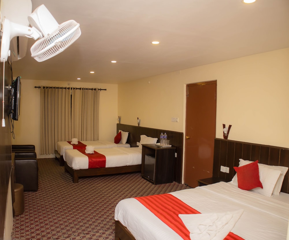 Deluxe Triple Room - Photo 5