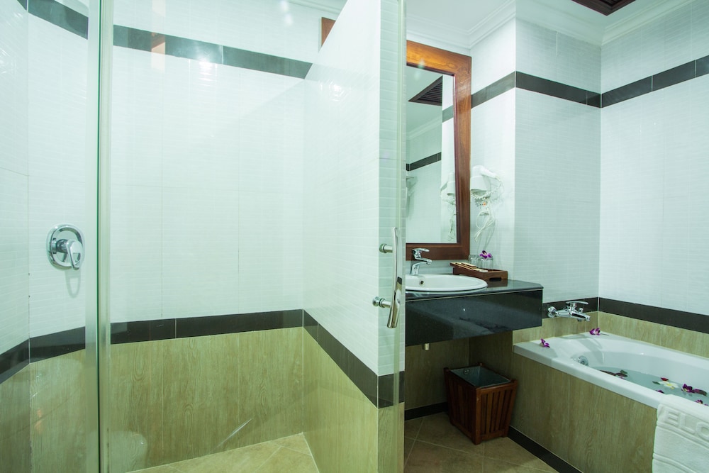 Deluxe Double or Twin Room, 1 Bedroom - Photo 3