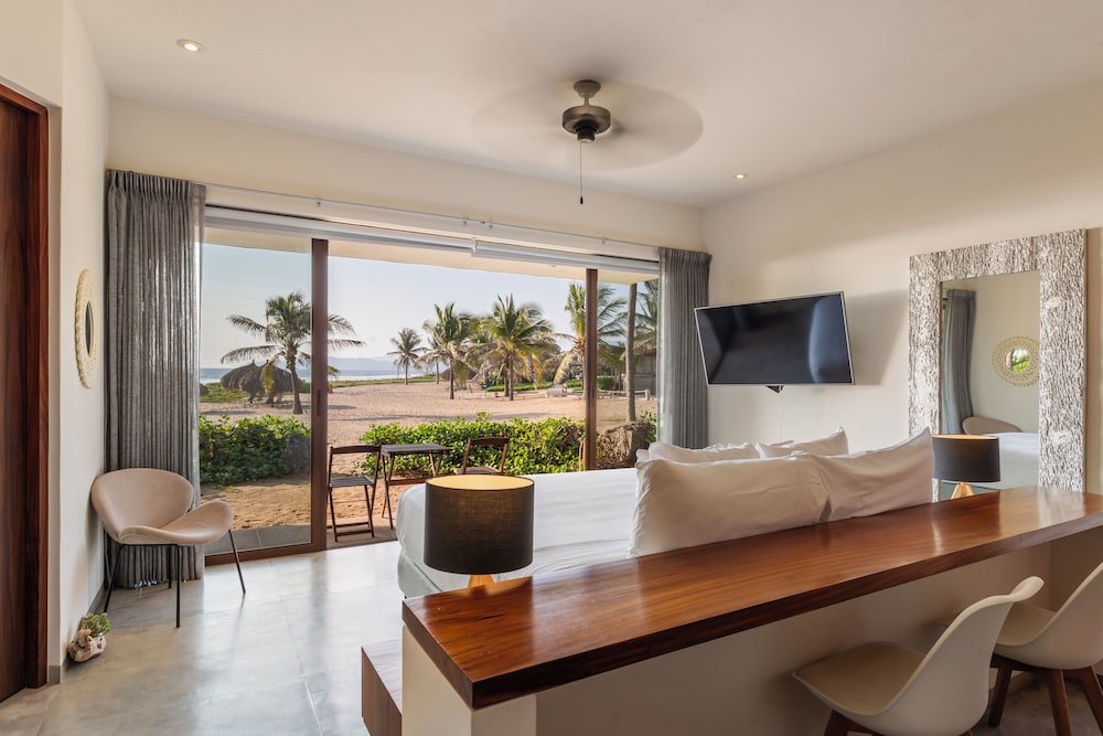 Villa, 3 Bedrooms, Beachfront (3 Bedroom)