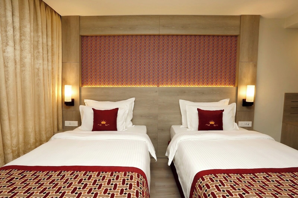 Deluxe Twin Room - Photo 10