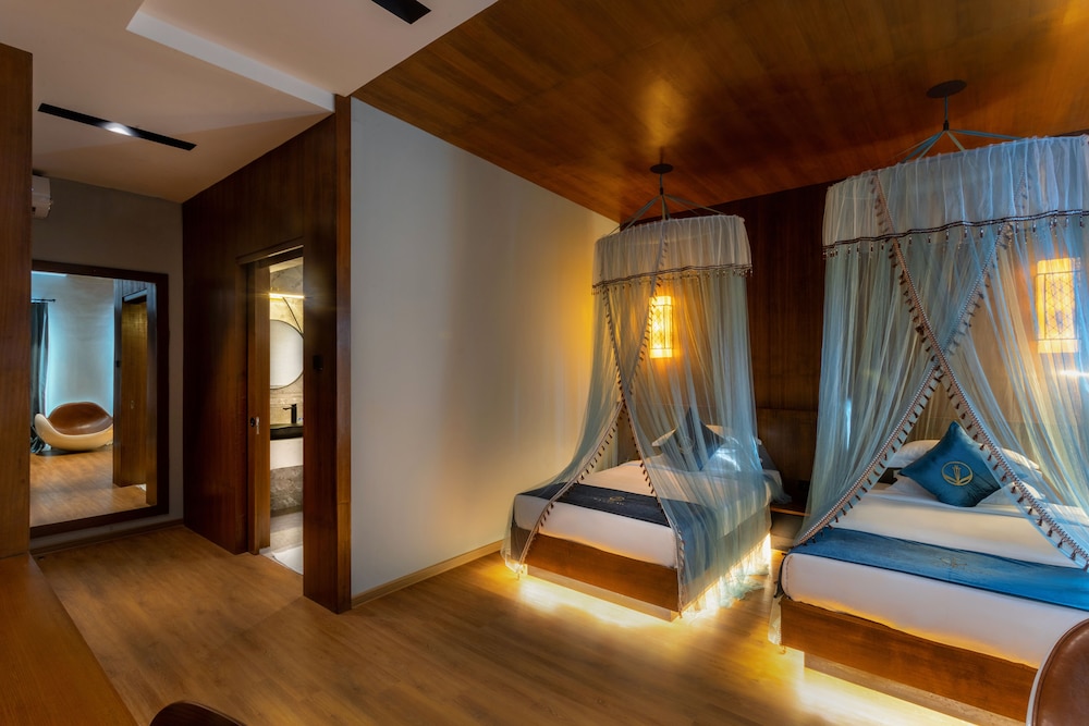 Deluxe Twin Room photo 3