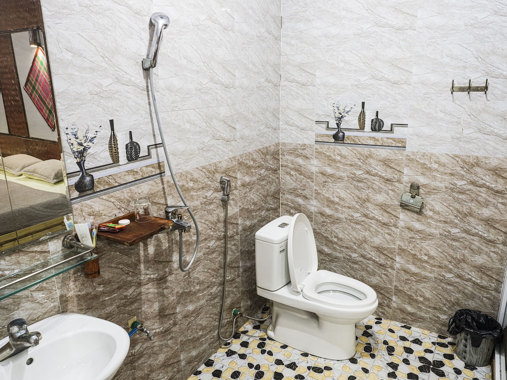 Double Room, Shared Bathroom photo 3