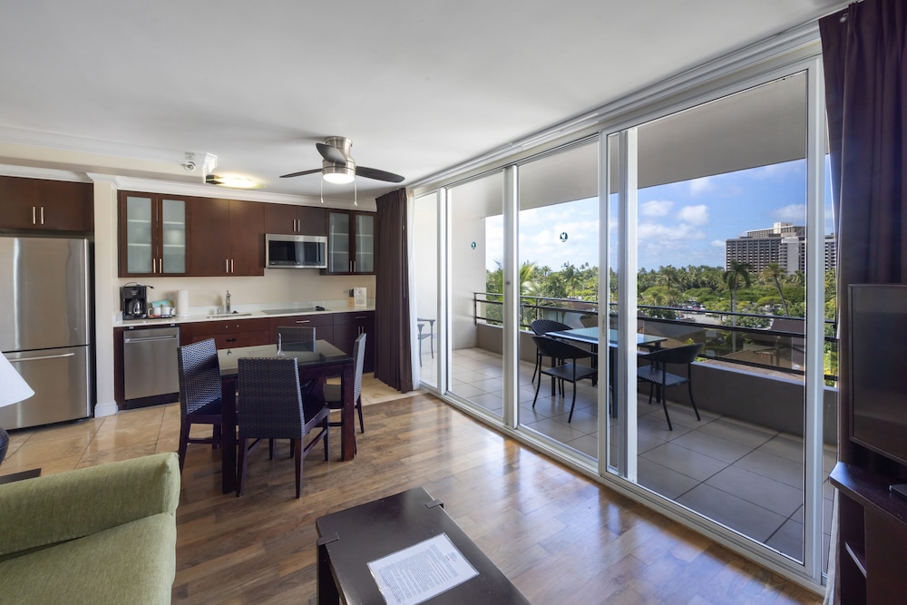 Condo, 2 Bedrooms, City View - Photo 5