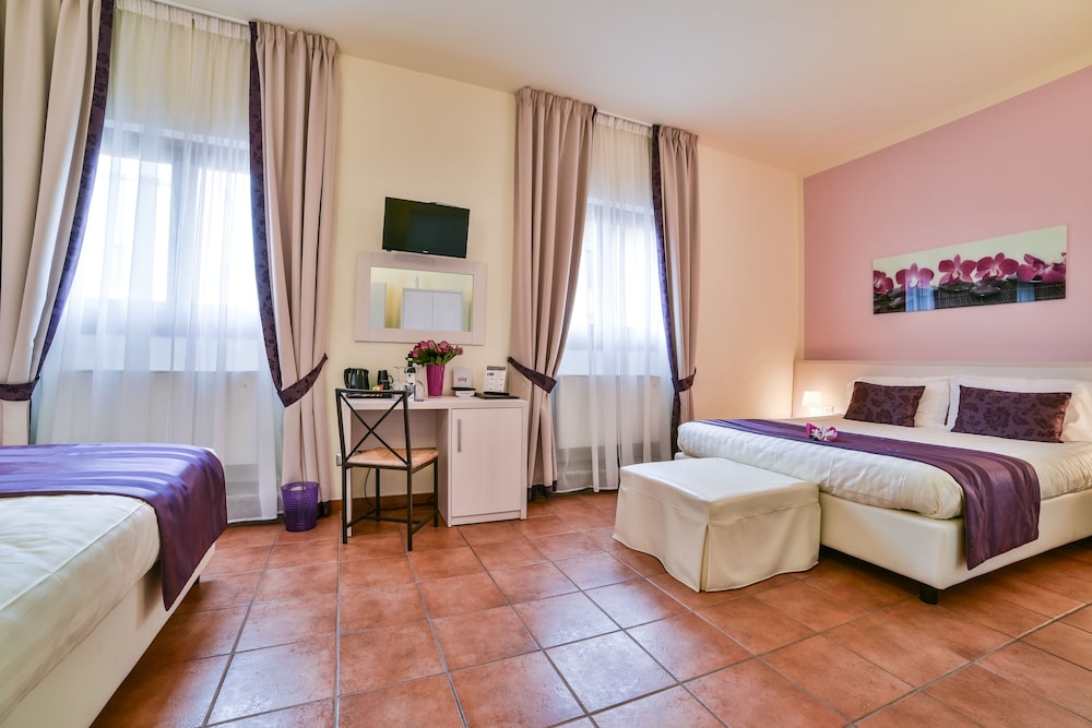 Basic Quadruple Room, 1 Bedroom photo 1