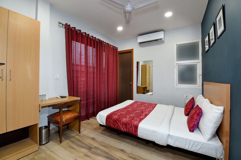 Deluxe Room - Photo 2