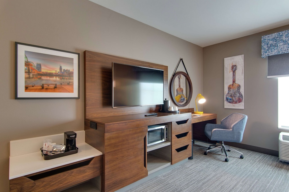 Room, 2 Queen Beds, Accessible - Photo 3