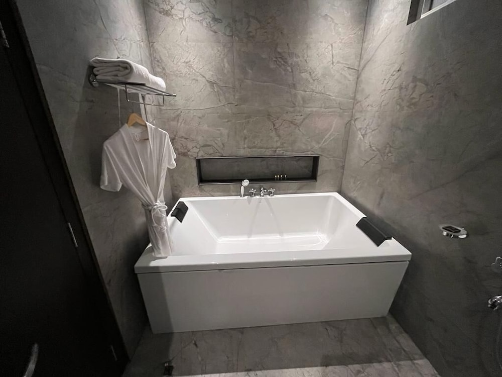 Suite photo 2