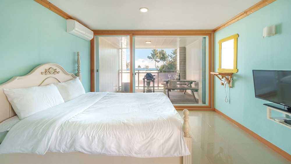 Basic Room, 1 Bedroom (Gourami)