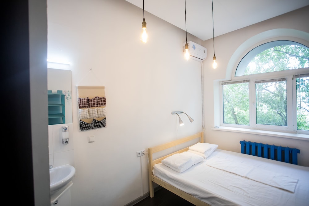 Classic Double Room, Private Bathroom photo 2