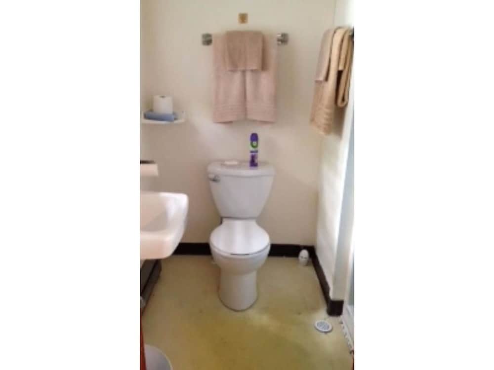 Standard Room, 2 Double Beds, Non Smoking, Mountain View photo 2