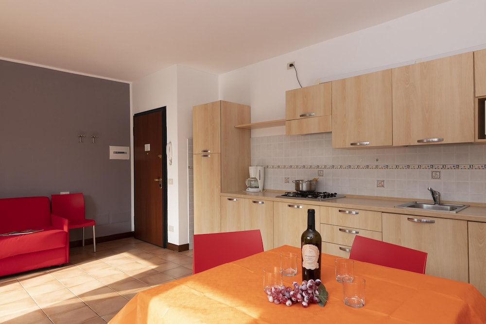 Standard Apartment, 1 Bedroom, Beachside (Porto Letizia Roma 5)