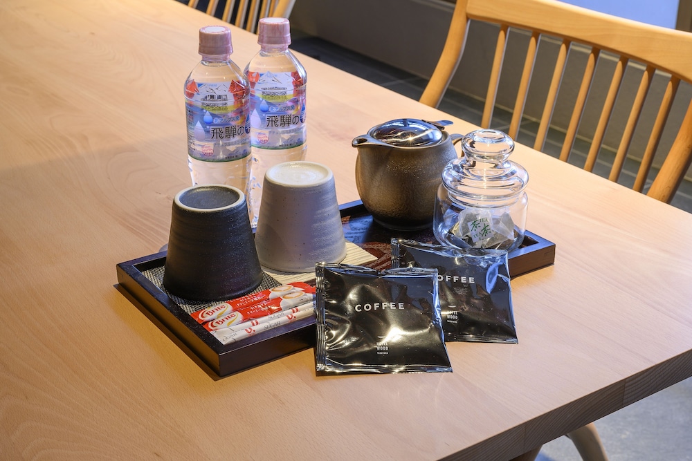 Deluxe Room, Non Smoking - Photo 3