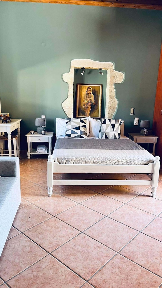 Studio, Pool View, Garden Area (Theano)