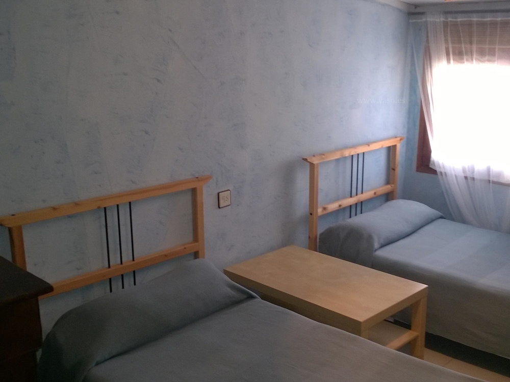 Habitación Twin Básica, Baño Compartido, Vista a la Montaña