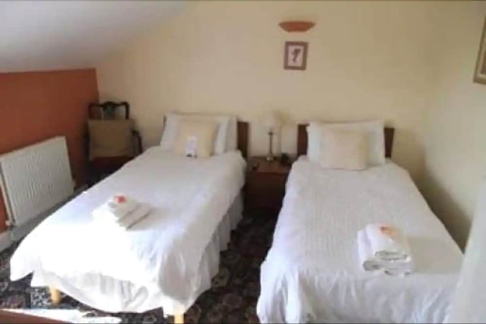 Twin Room (Room 3) photo 1