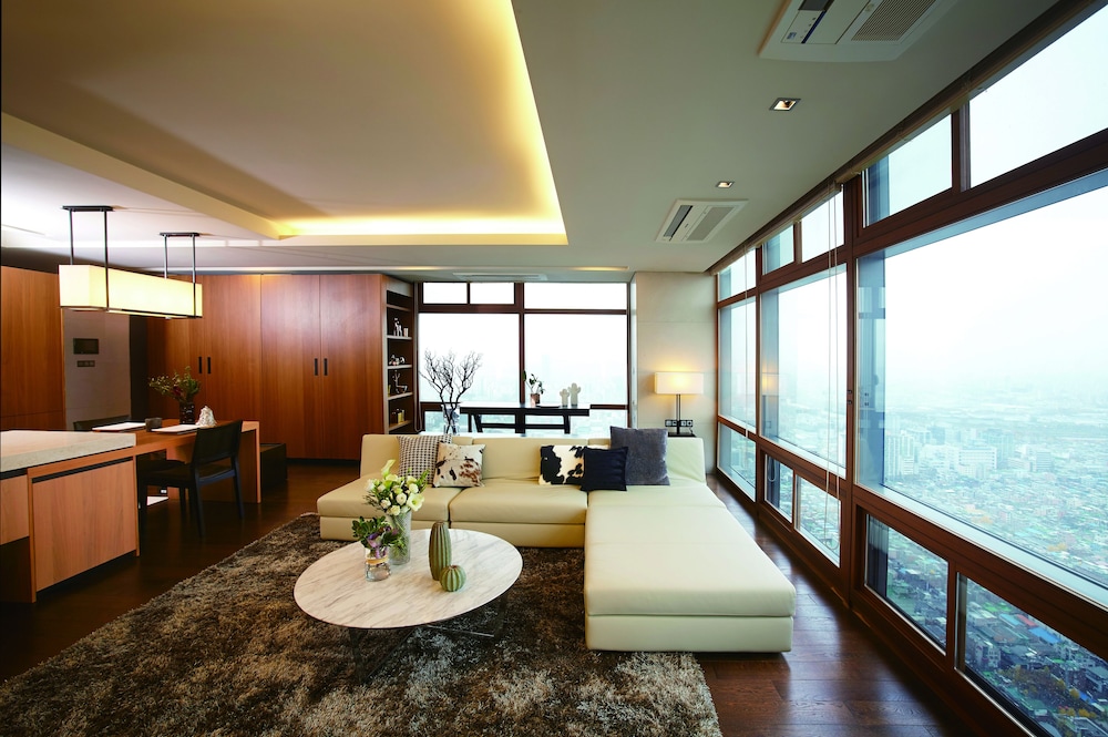 Suite (1 Person) photo 1