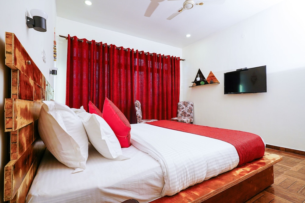 Super Deluxe Room - Photo 17