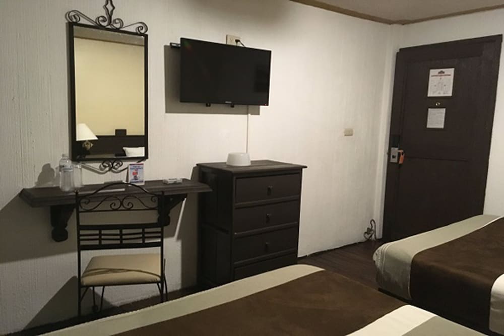 Room 2 Double Beds ... Preferencial - Photo 2