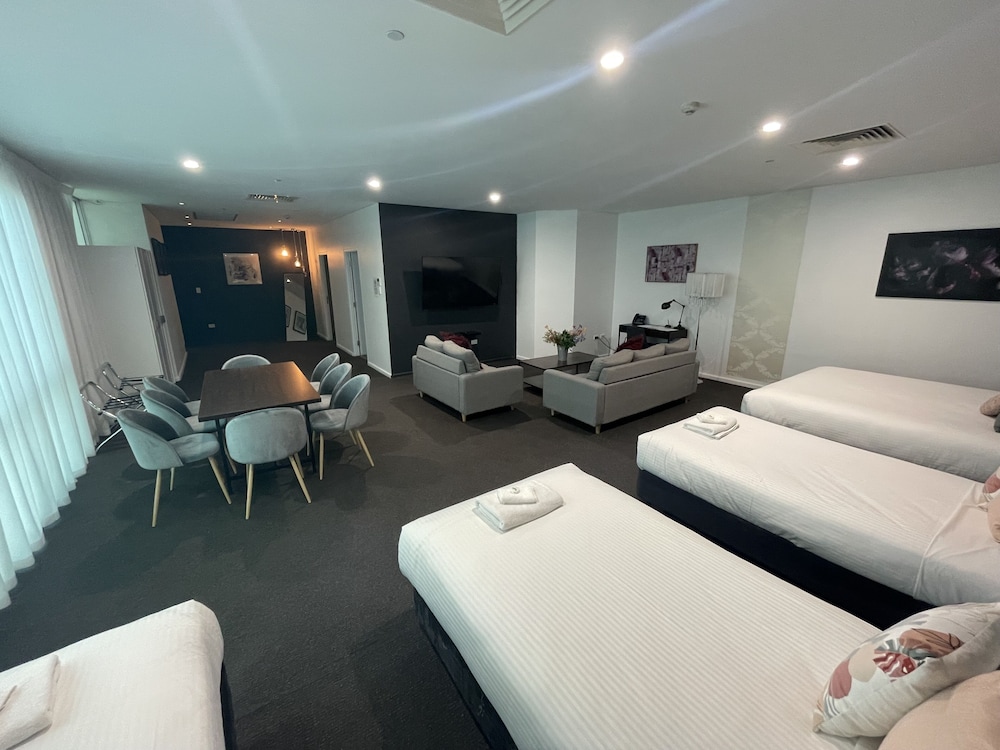 The Loft Suite photo 2