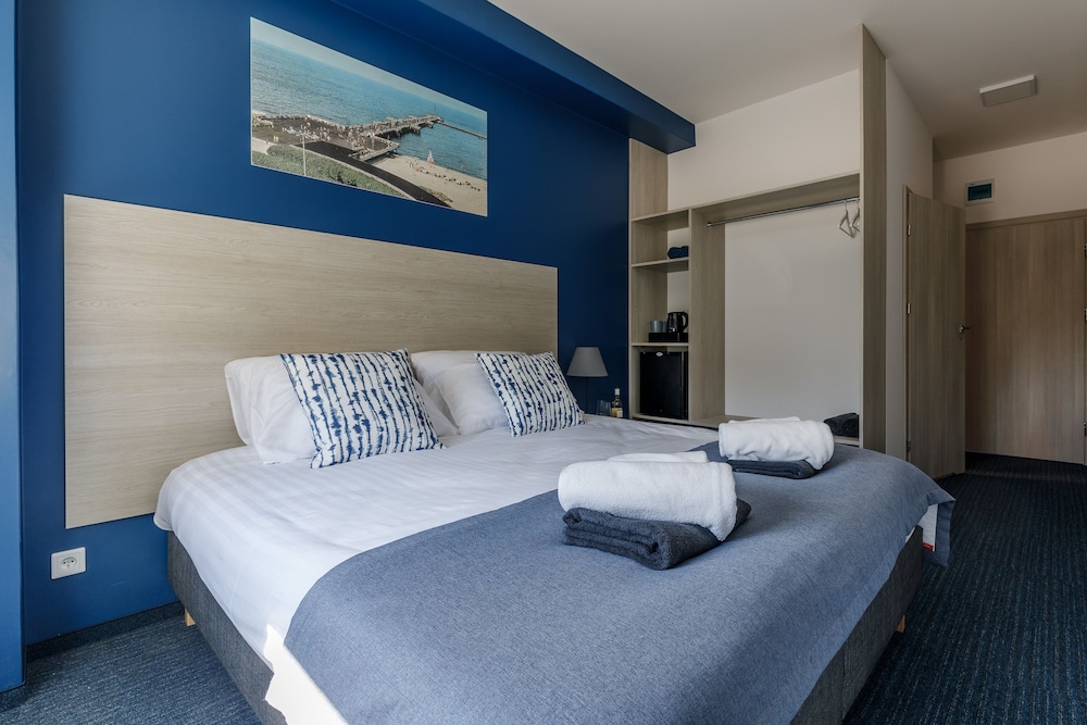 Classic Double or Twin Room - Photo 5