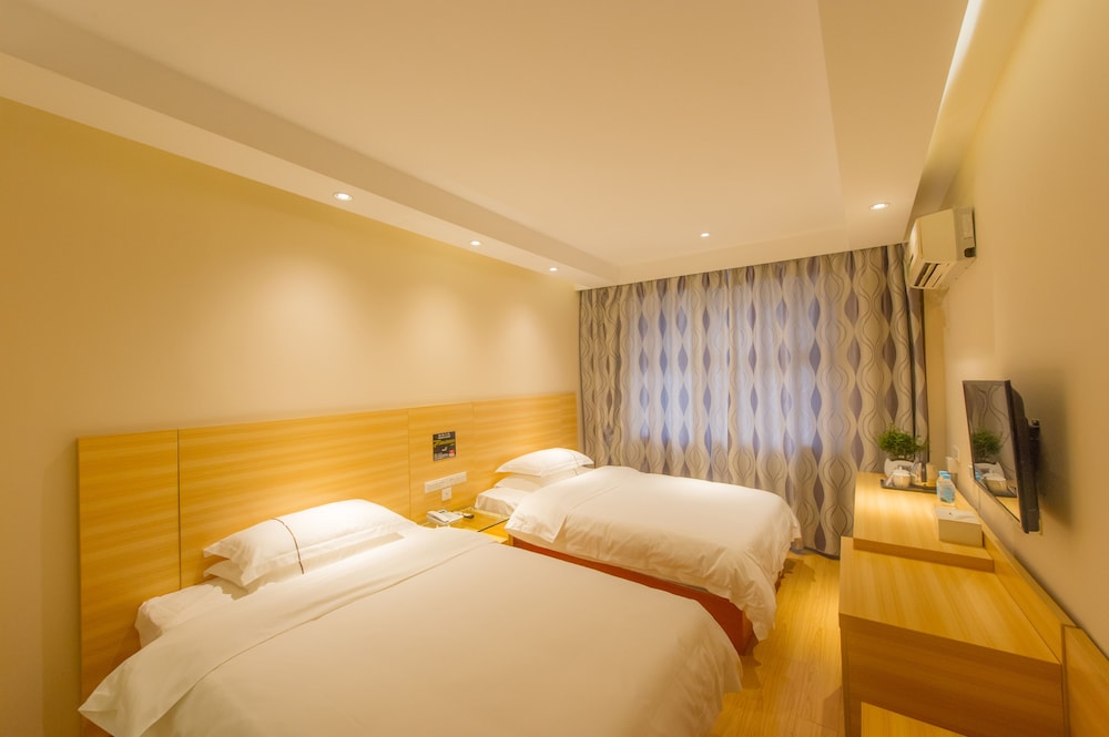 Comfort Twin Room photo 3