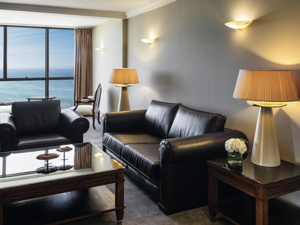Presidential Suite, 1 King Bed, Sea View photo 2