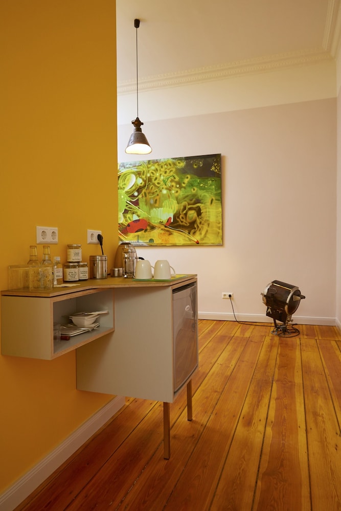 Studio Suite photo 3