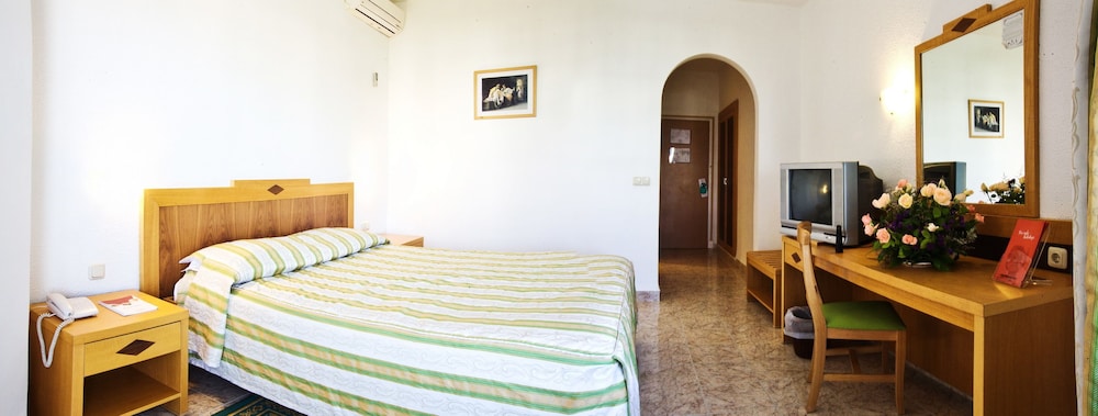 Standard Room - Photo 2