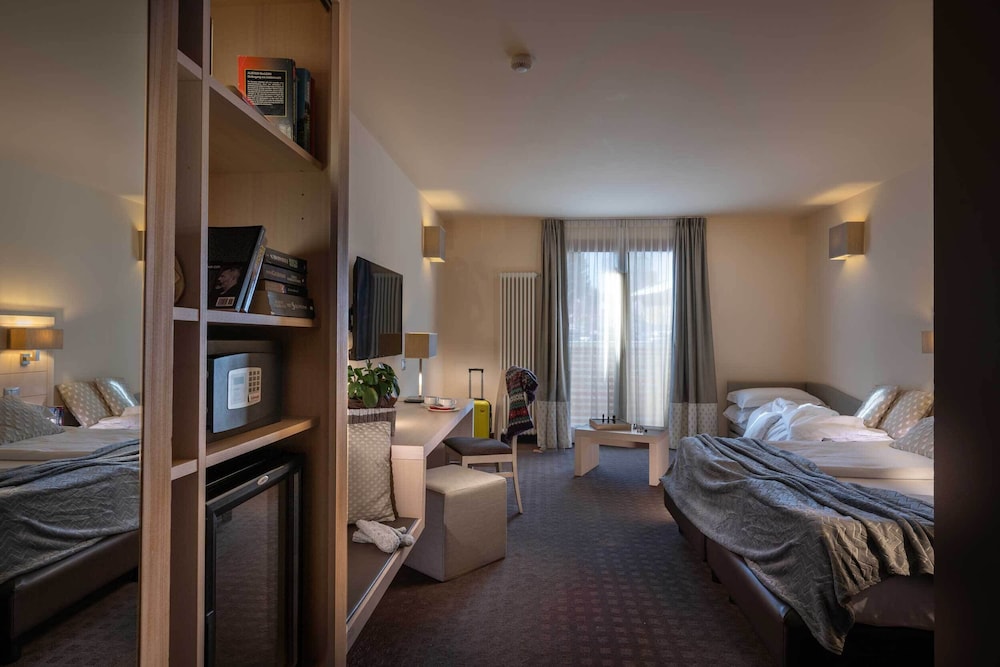 Comfort Triple Room photo 2
